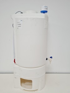 Thumbnail image of Elix Advantage 5 Water Purification System + Millipore 60 Litre PE060 Tank Lab