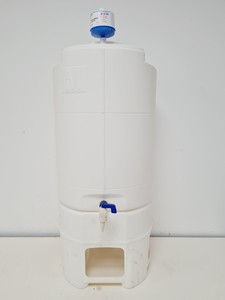 Thumbnail image of Elix Advantage 5 Water Purification System + Millipore 60 Litre PE060 Tank Lab