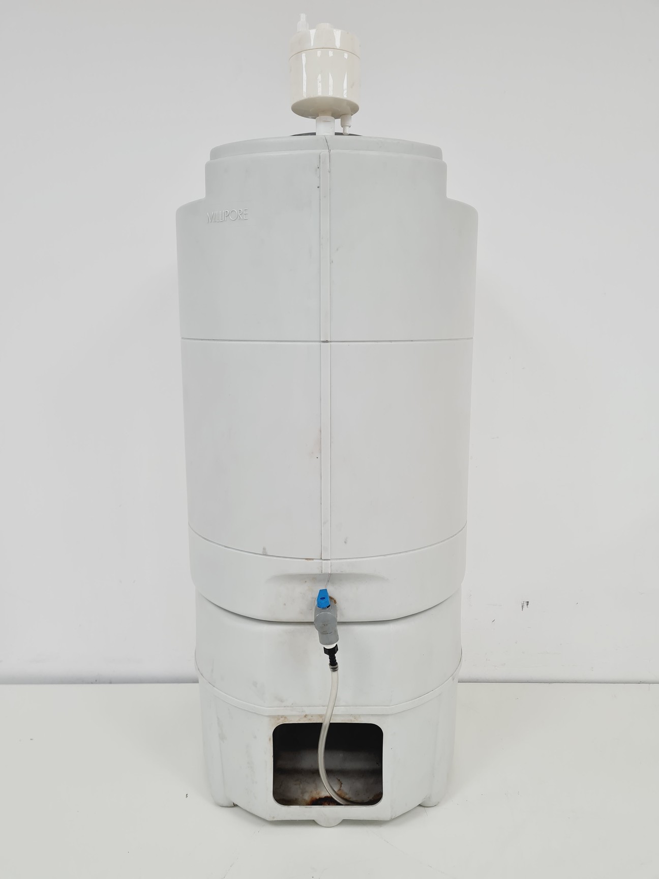 Image of Millipore Elix 5 Water Purification System + 60L Tank Lab