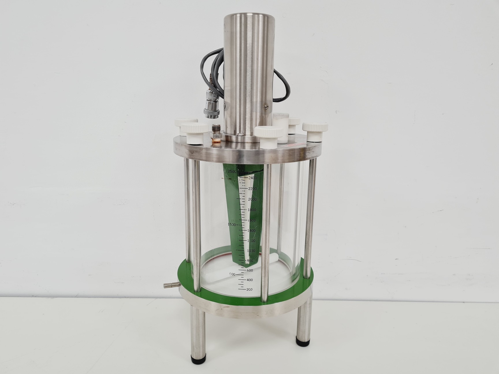 Image of Amicon M2000 High Performance Ultra Filtration Cell w/ Controller Lab