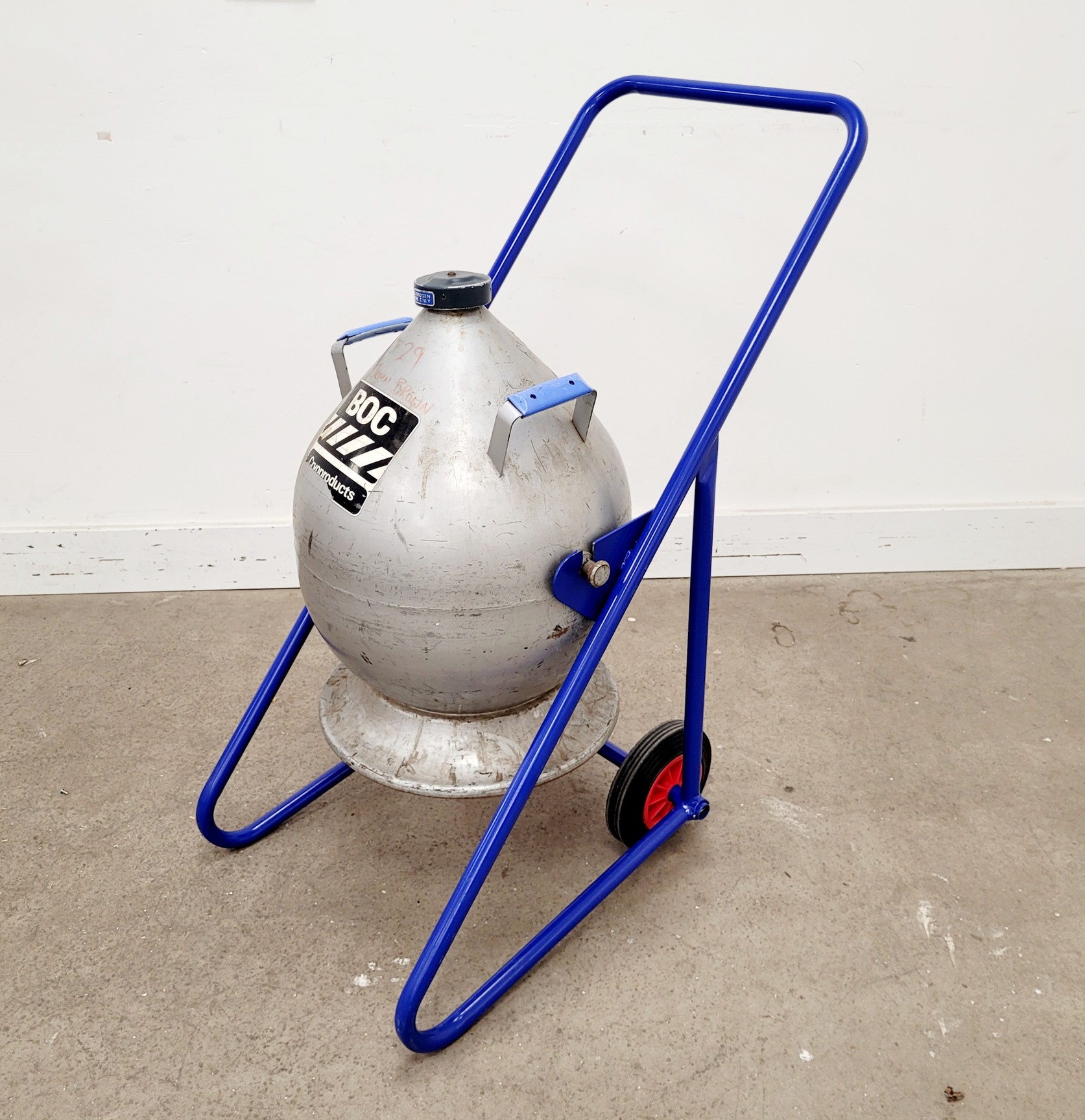 Image of BOC Cryoproducts Liquid Nitrogen Dewar with Trolley