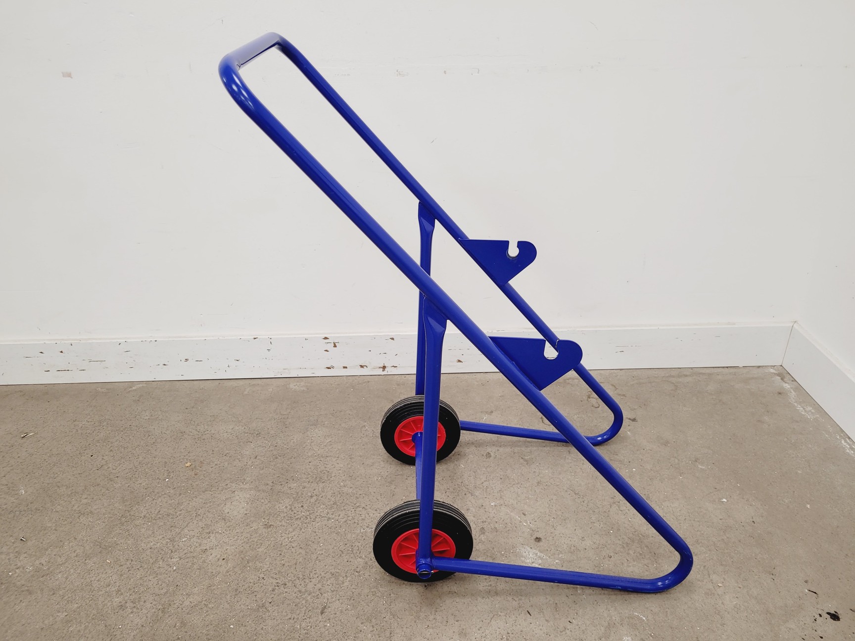 Image of BOC Cryoproducts Liquid Nitrogen Dewar with Trolley