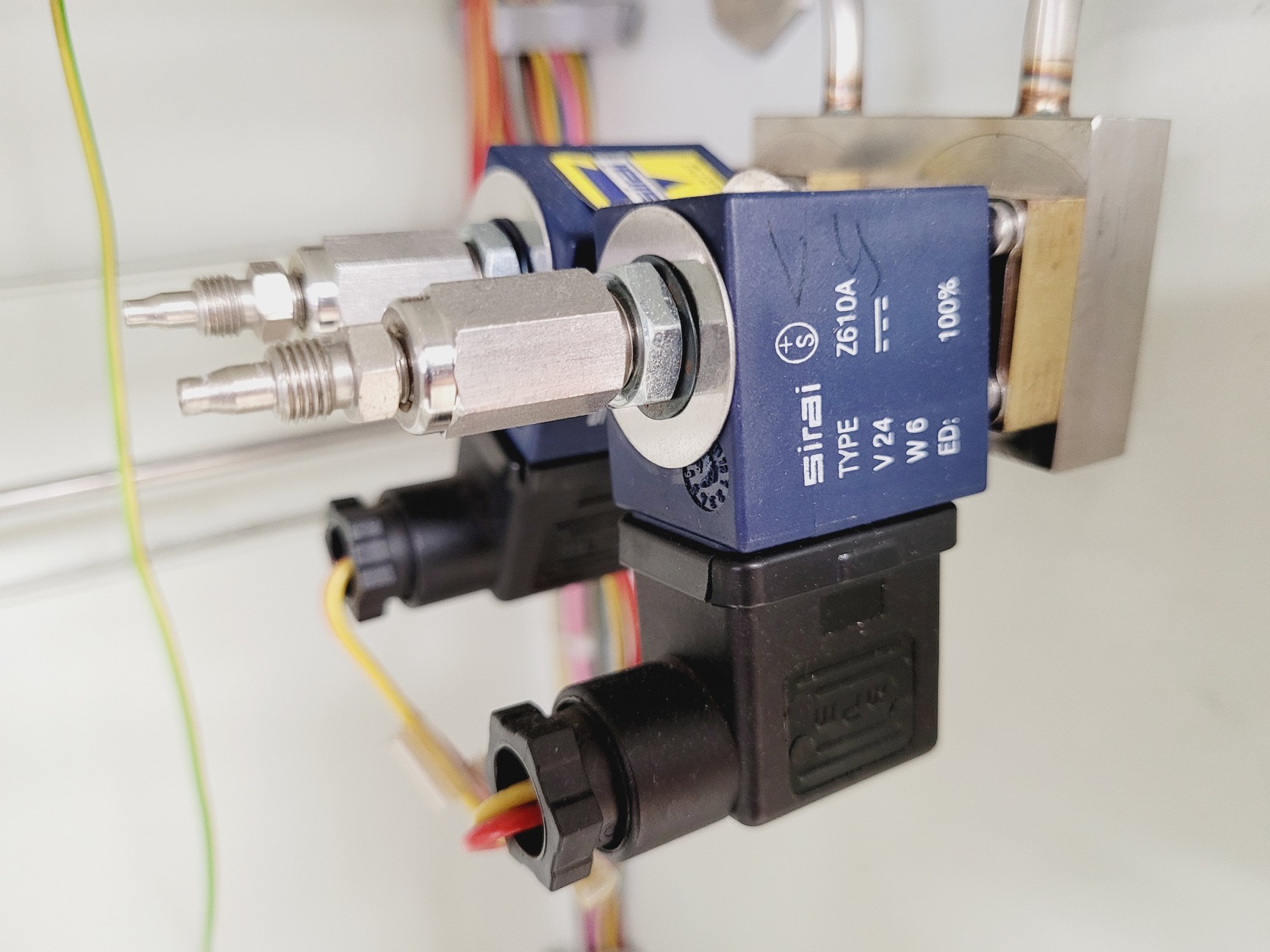 Image of CE Instruments Thermo Quest Sorptomatic 1990 Series Lab