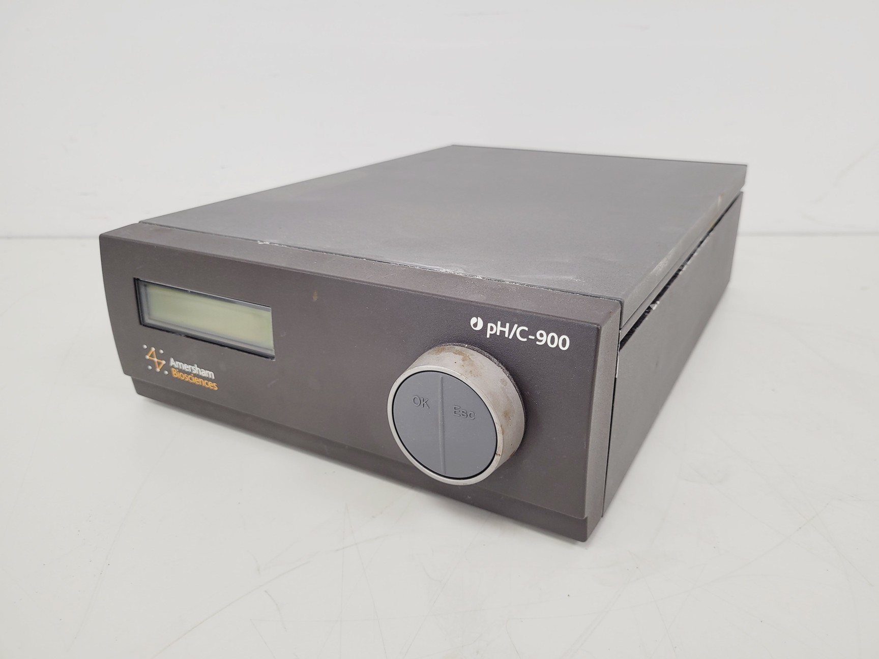 Image of Amersham Biosciences pH/C-900 FPLC Lab