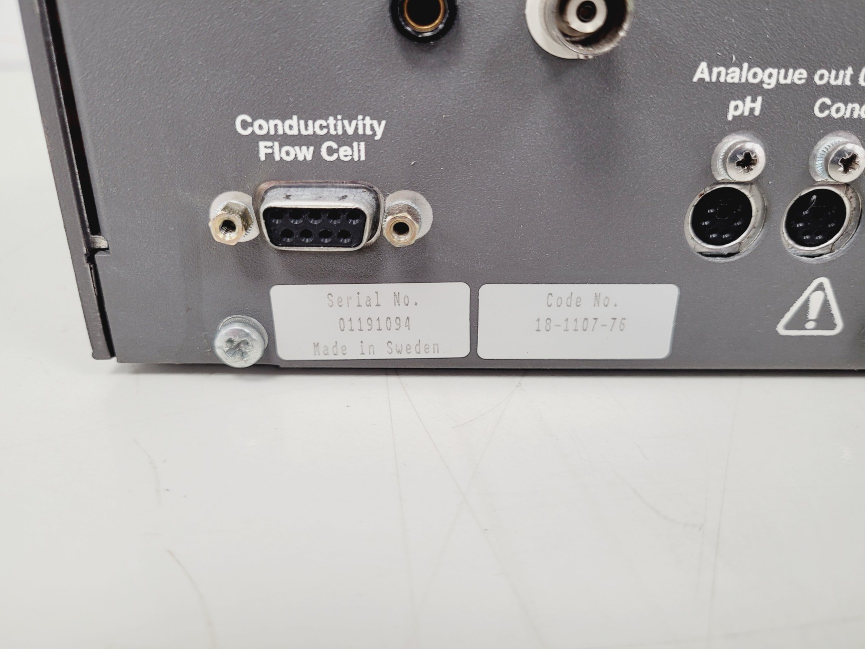 Image of Amersham Biosciences pH/C-900 FPLC Lab