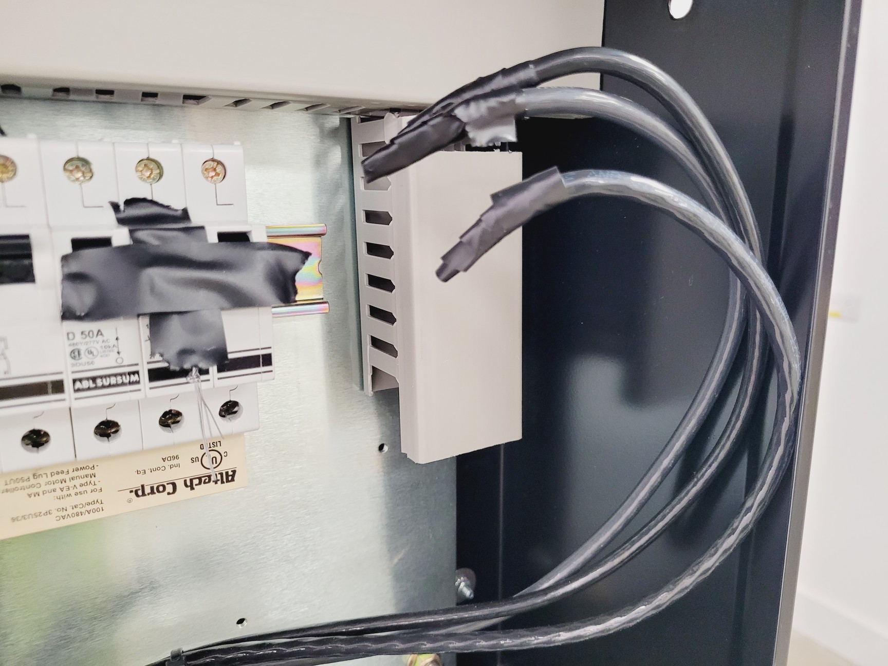 Image of Amco Modular Enclosures Cabinet SVT Associates Molecular Beam Epitaxy 