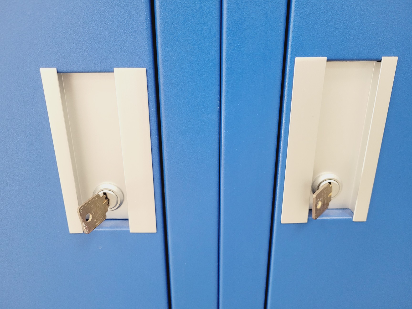 Image of Amco Modular Enclosures Cabinet SVT Associates Molecular Beam Epitaxy 