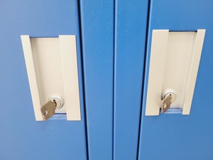 Thumbnail image of Amco Modular Enclosures Cabinet SVT Associates Molecular Beam Epitaxy 