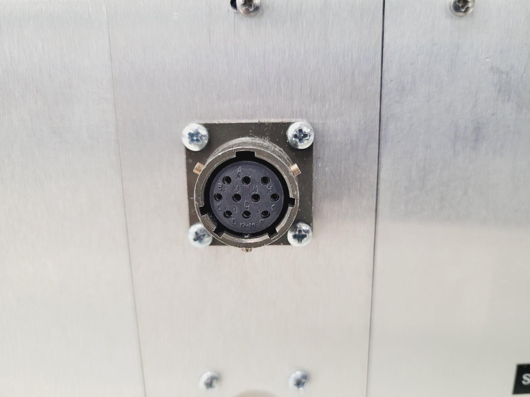 Image of Amco Modular Enclosures Cabinet SVT Associates Molecular Beam Epitaxy 
