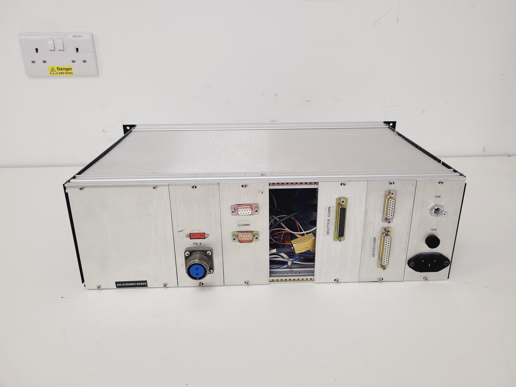 Image of Amco Modular Enclosures Cabinet SVT Associates Molecular Beam Epitaxy 