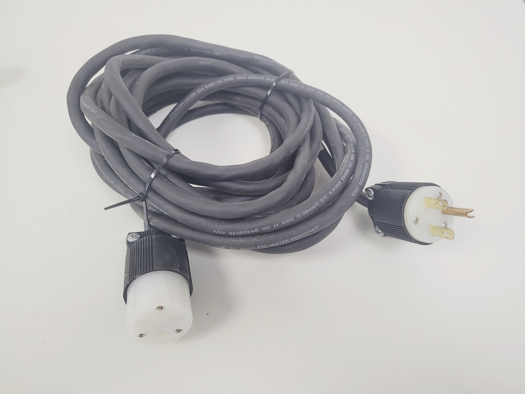 Image of  SVT Associates Molecular Beam Epitaxy System Controller Oerlikon Lab