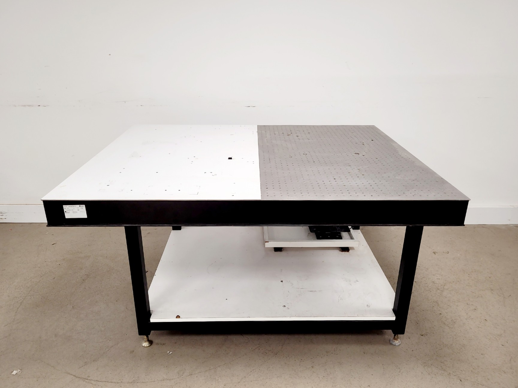 Image of Beckman Coulter Bespoke MoFlo Optical Table Bench Imperial 153x122x80cm (LxWxH)