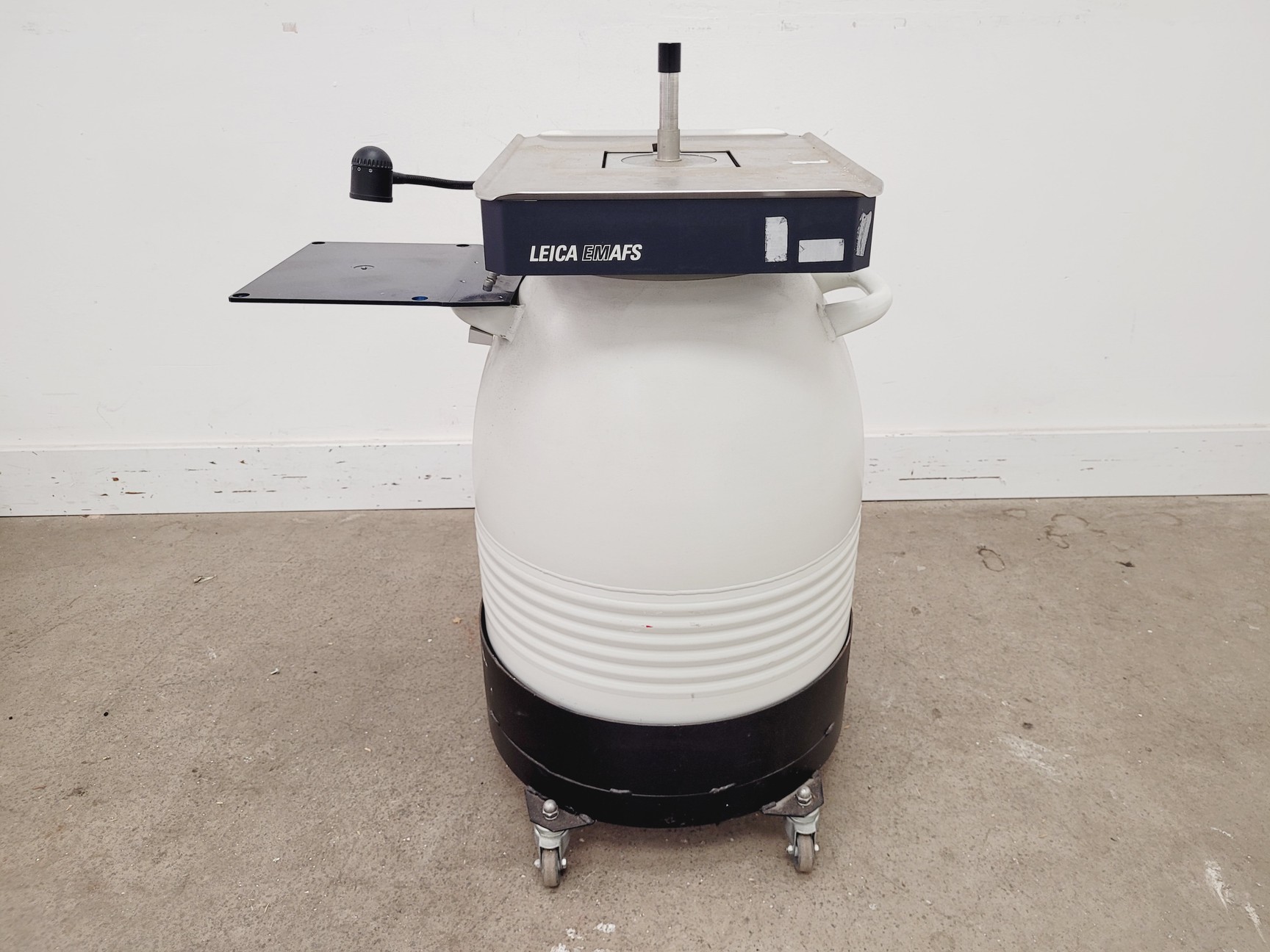 Image of LEICA EM-AFS Low Temperature Embedding System Type: 702701 w/EMUV & Dewar