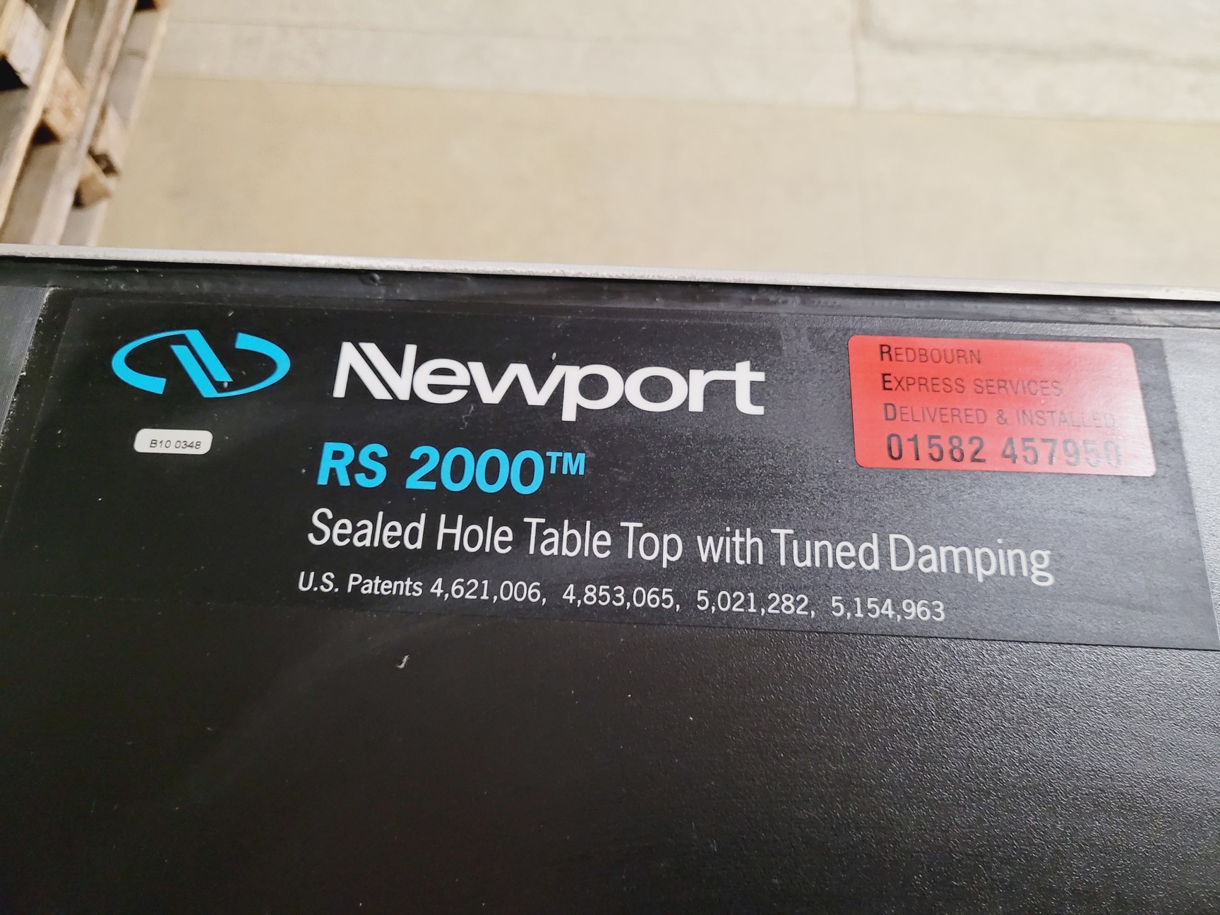 Image of Newport RS 2000 Anti-Vibration Isolation Table Metric w/ 4 x Newport I-2000 Lab