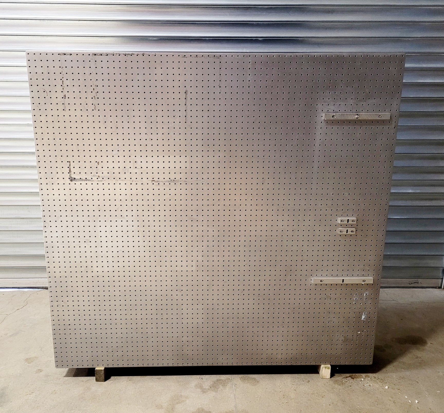 Image of Newport RS 2000 Anti-Vibration Isolation Table Metric w/ 4 x Newport I-2000 Lab