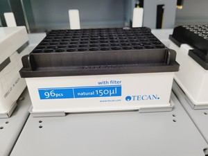 Thumbnail image of Tecan Freedom EVO-2 200 Liquid Handling System with LiHa Arm, Software Lab