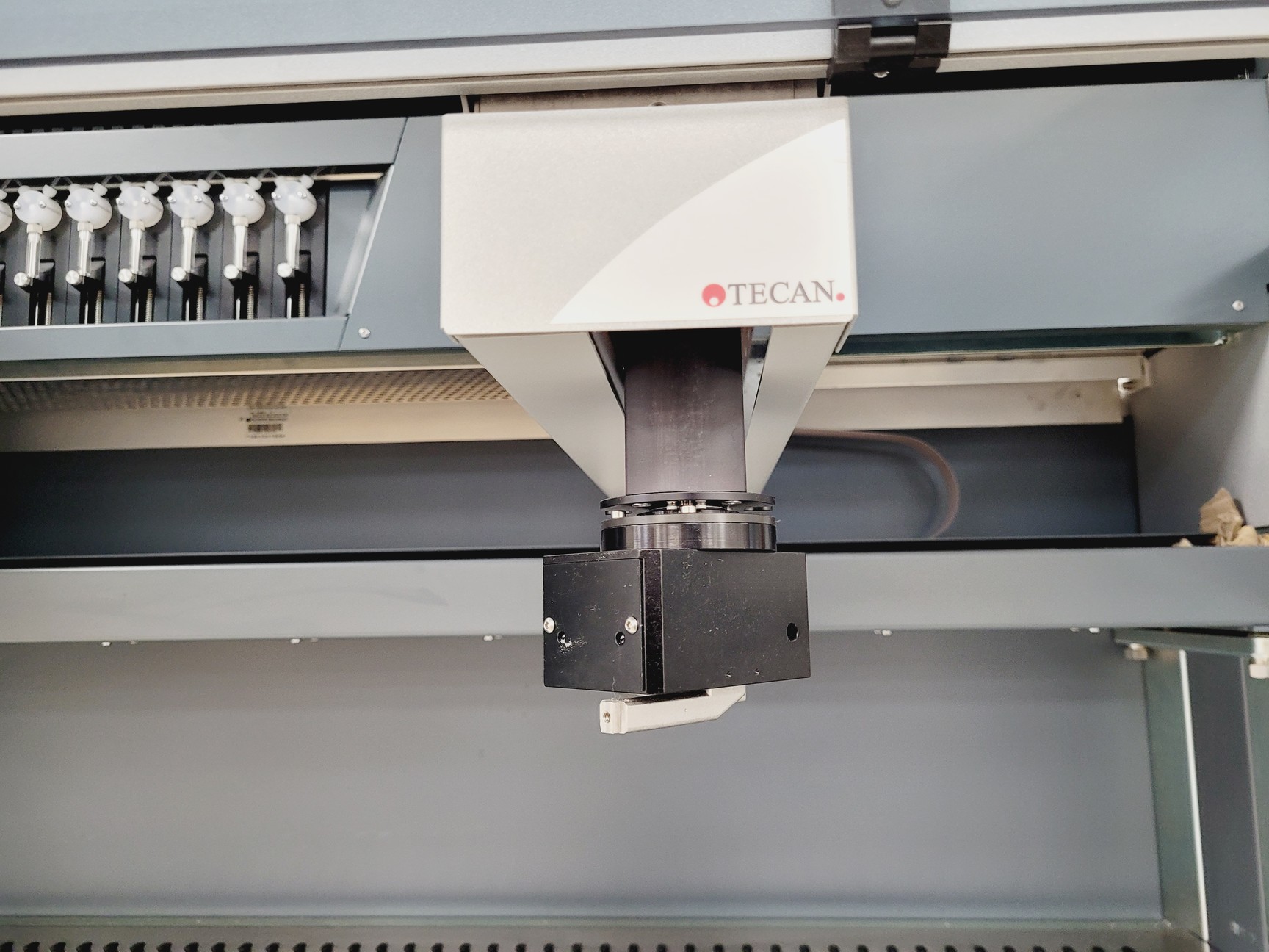 Image of Tecan Freedom EVO-2 200 Liquid Handling System with LiHa Arm, Software Lab