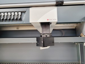 Thumbnail image of Tecan Freedom EVO-2 200 Liquid Handling System with LiHa Arm, Software Lab