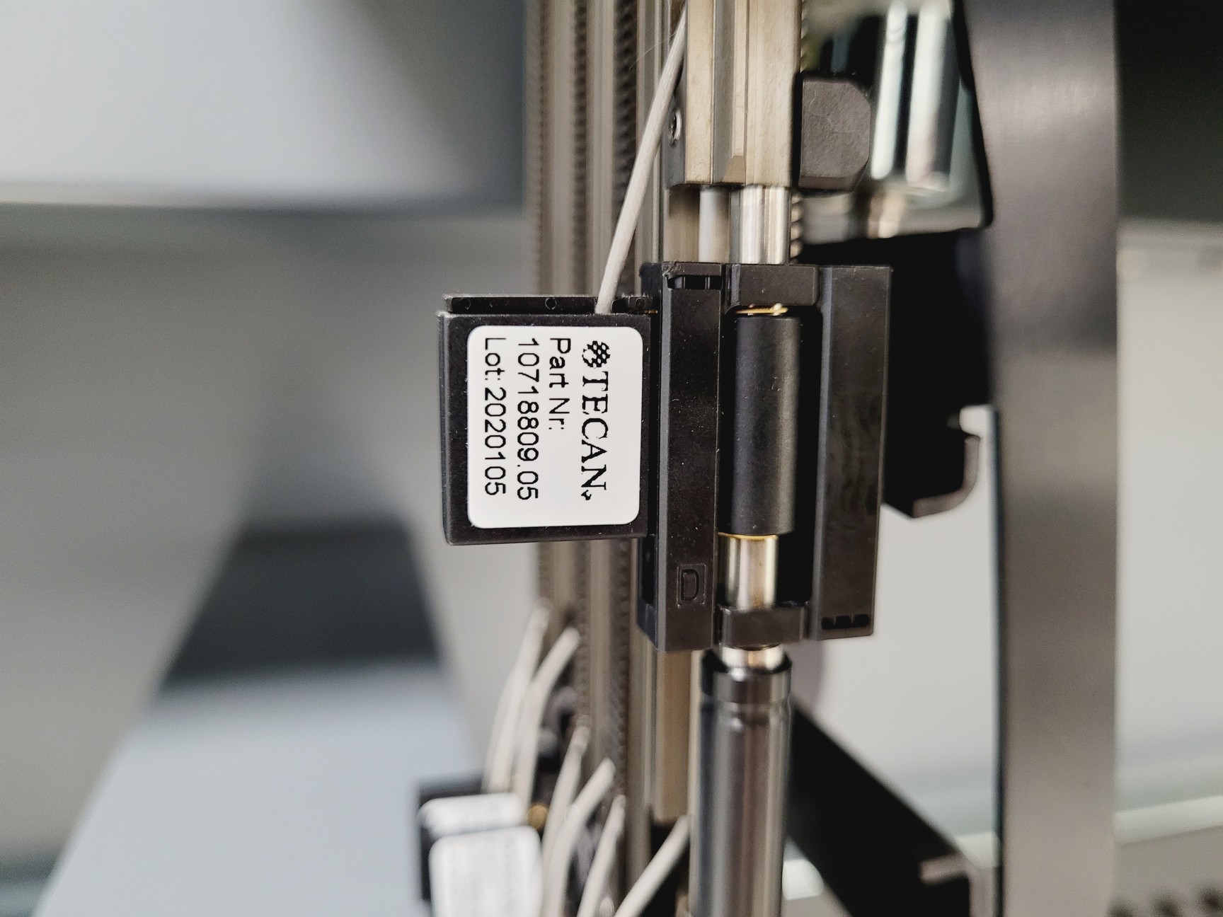 Image of Tecan Freedom EVO-2 200 Liquid Handling System with LiHa Arm, Software Lab