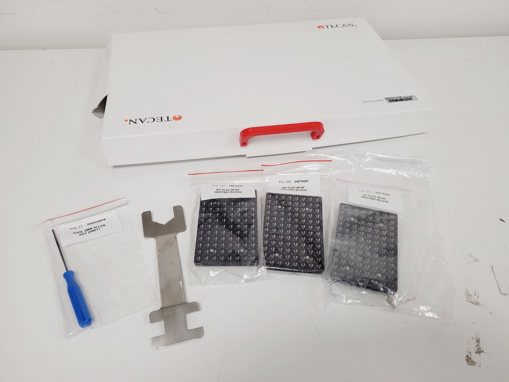 Image of Tecan Freedom EVO-2 200 Liquid Handling System with LiHa Arm, Software Lab