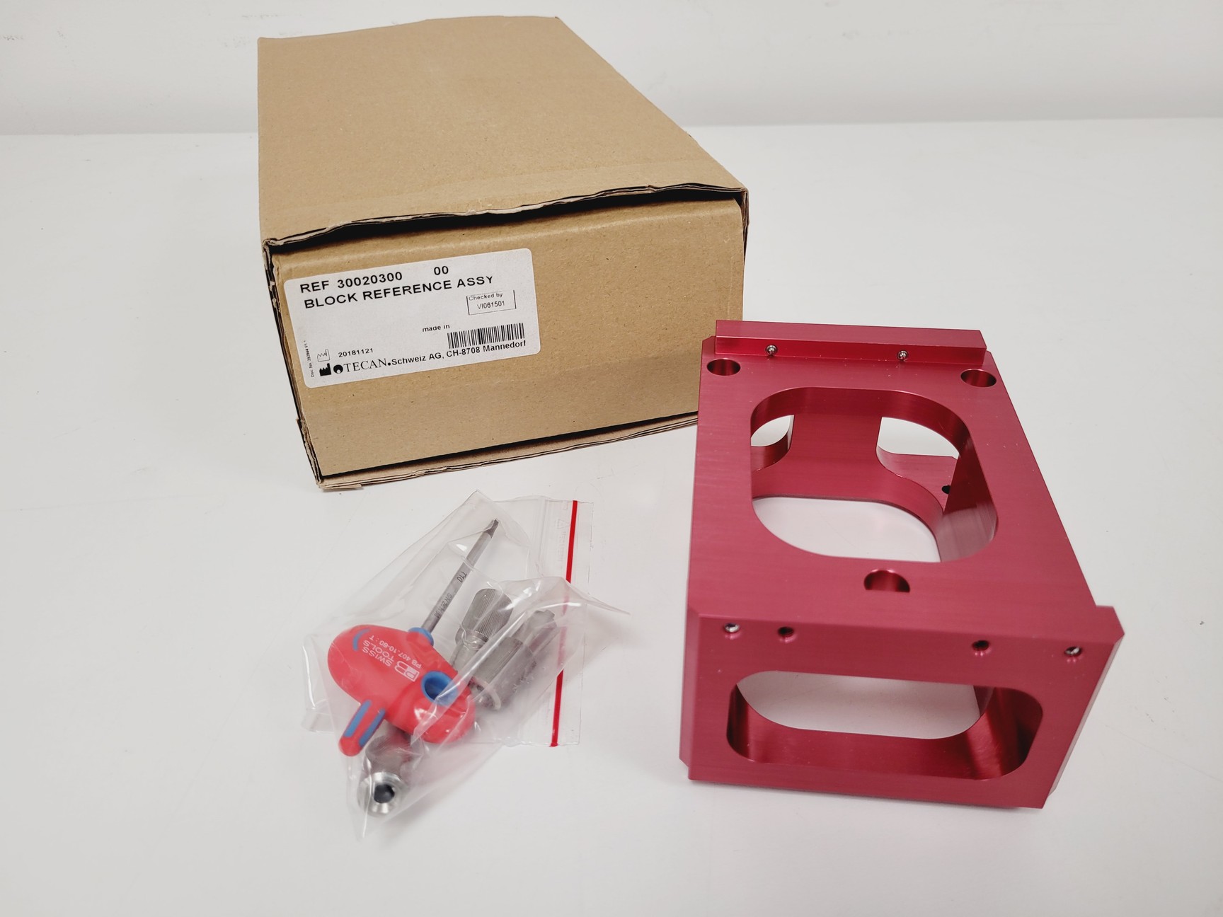 Image of Tecan Freedom EVO-2 200 Liquid Handling System with LiHa Arm, Software Lab