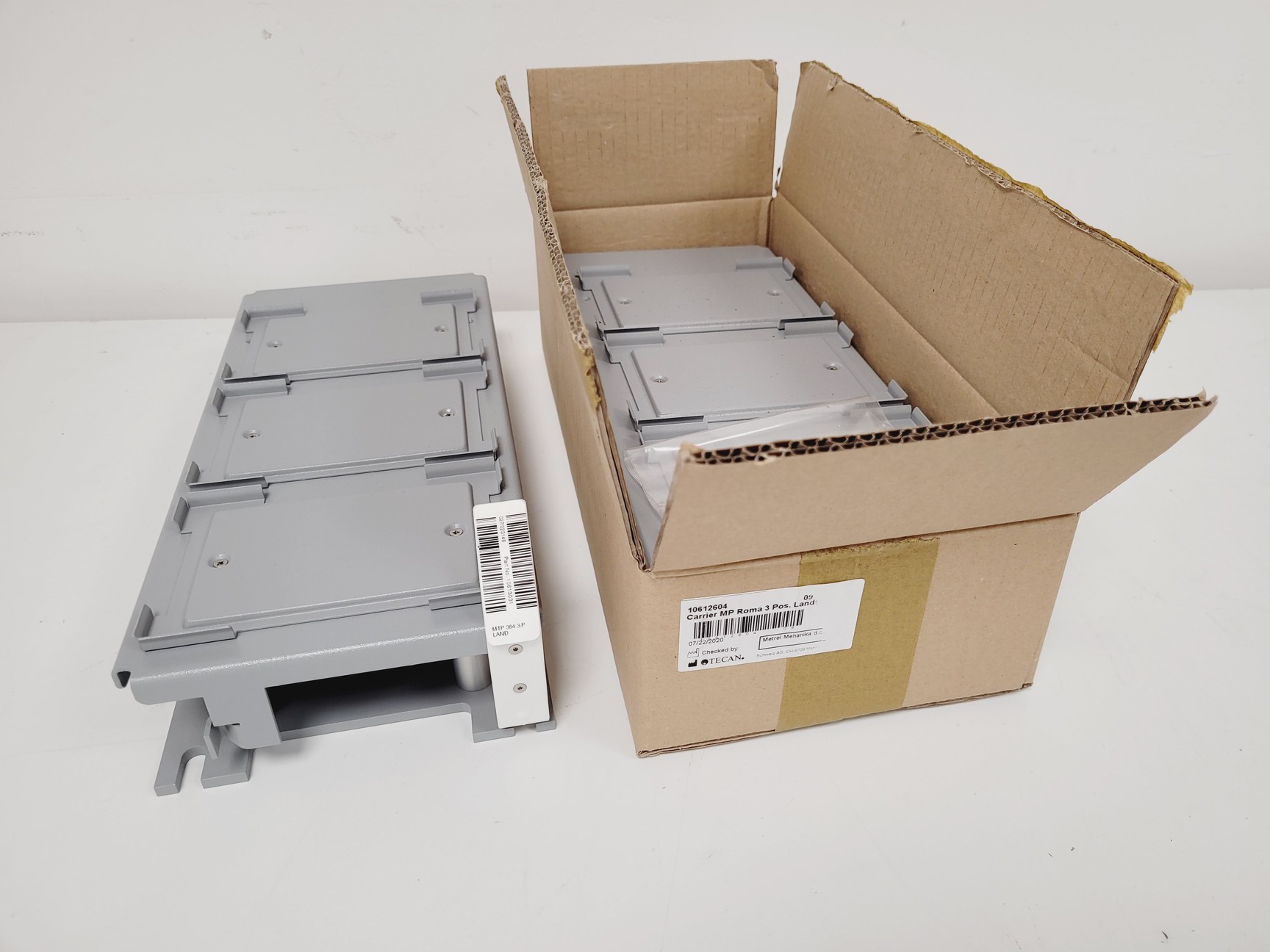 Image of Tecan Freedom EVO-2 200 Liquid Handling System with LiHa Arm, Software Lab