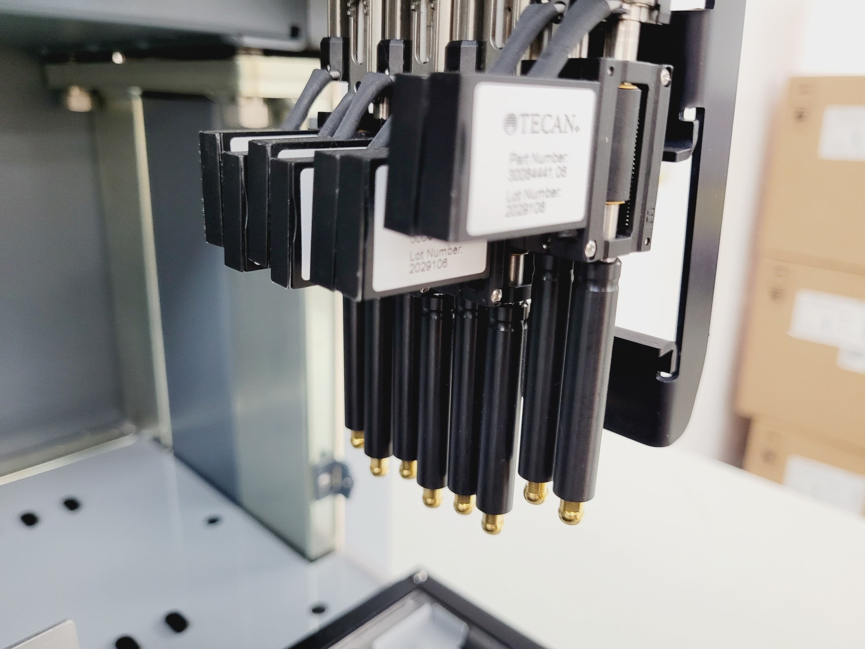 Image of Tecan Freedom EVO-2 100  Liquid Handling System with LiHa Arm, Software Lab