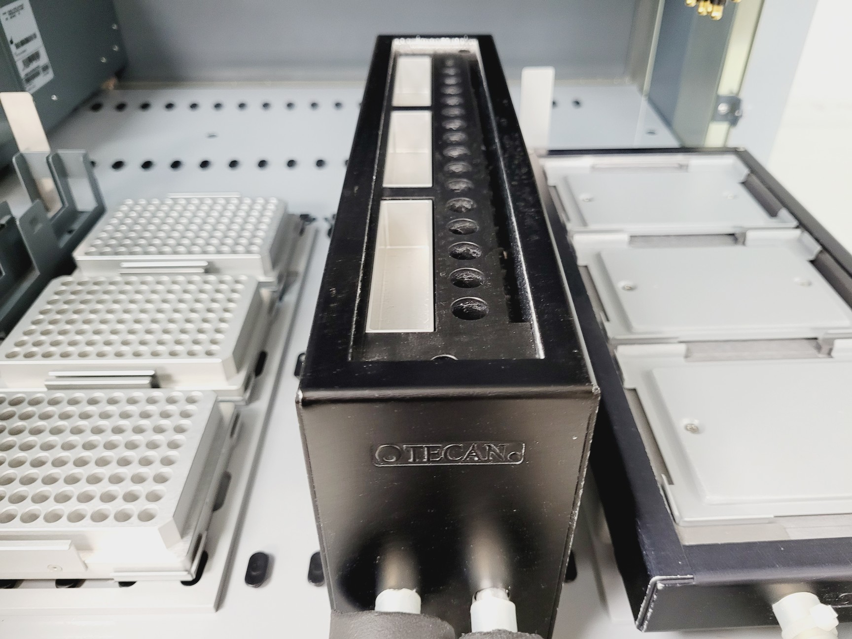 Image of Tecan Freedom EVO-2 100  Liquid Handling System with LiHa Arm, Software Lab