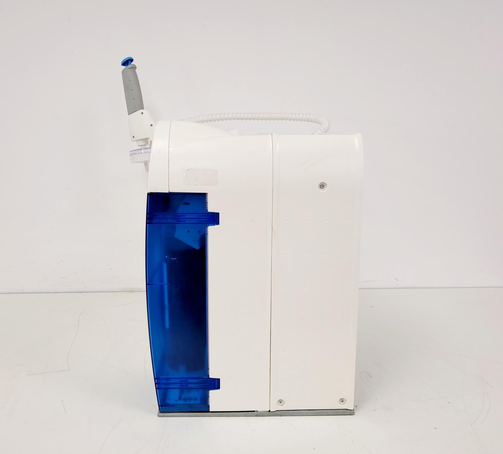 Image of Millipore Milli-Q Reference A+ Water Purification System Lab