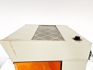 Thumbnail image of Slee Laminar Flow Cabinet HLF-H Spares/Repair Lab