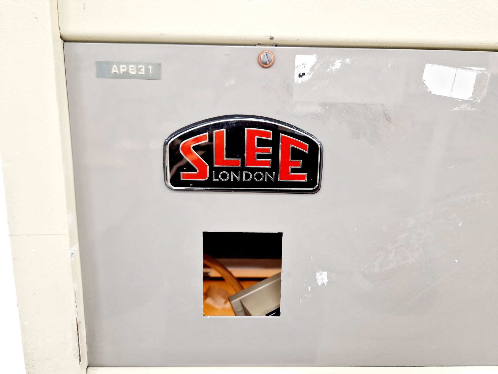 Image of Slee Laminar Flow Cabinet HLF-H Spares/Repair Lab
