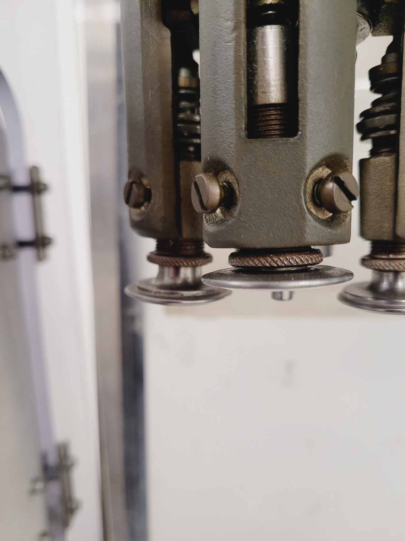 Image of Andre Zalkin TM3 Capping Machine 