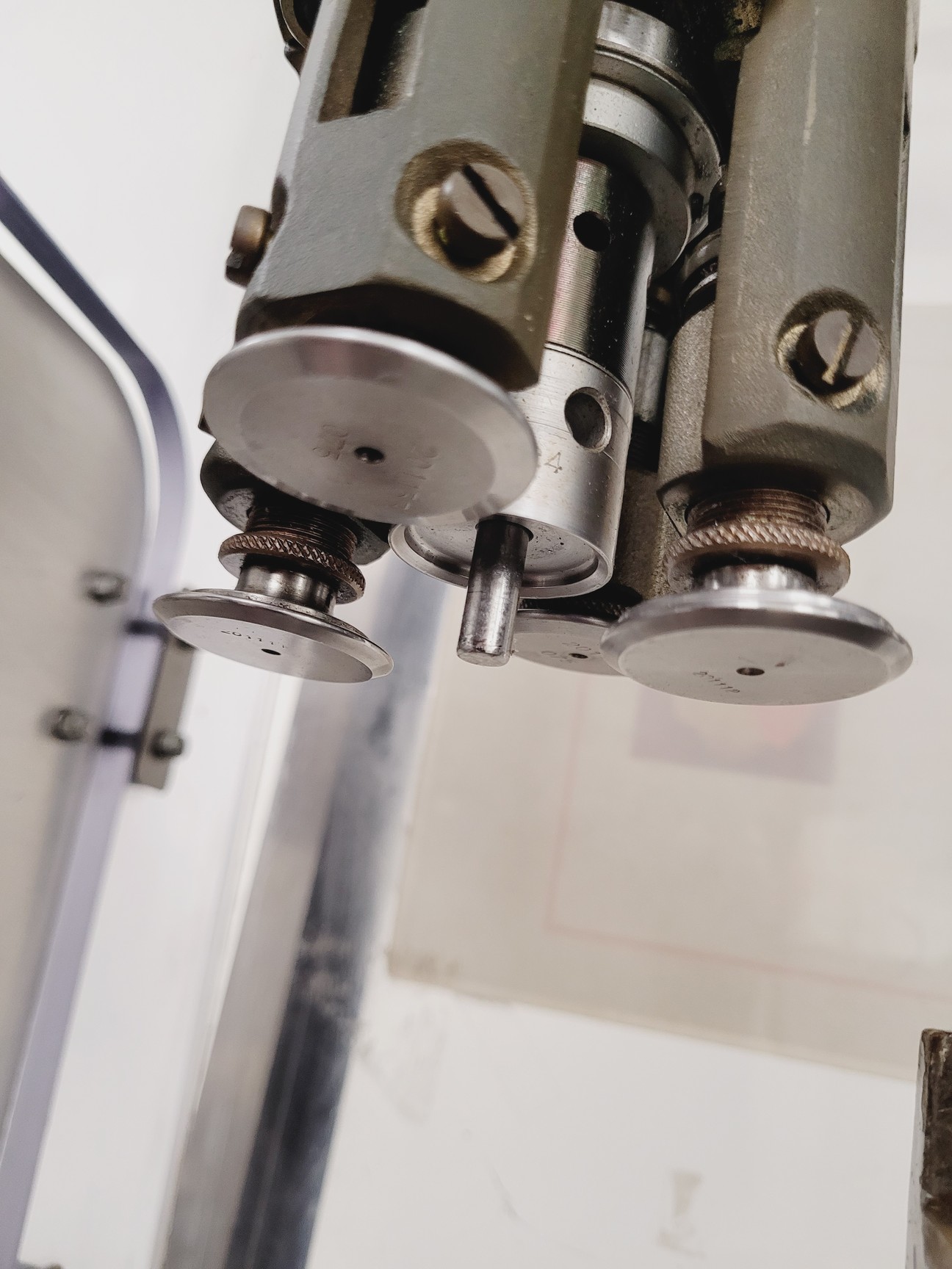Image of Andre Zalkin TM3 Capping Machine 