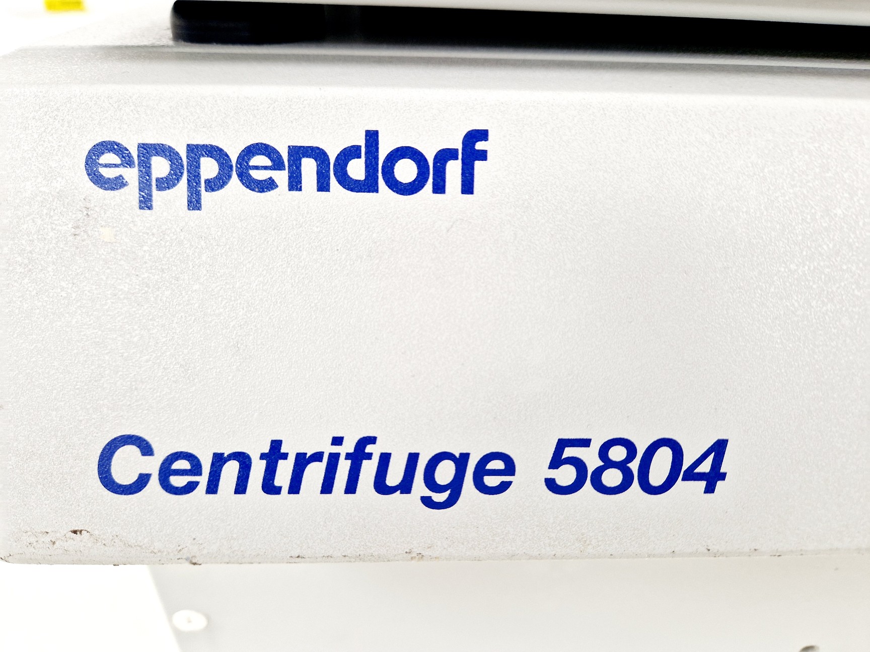 Image of Eppendorf BenchTop Centrifuge 5804 Spares/Repair Lab