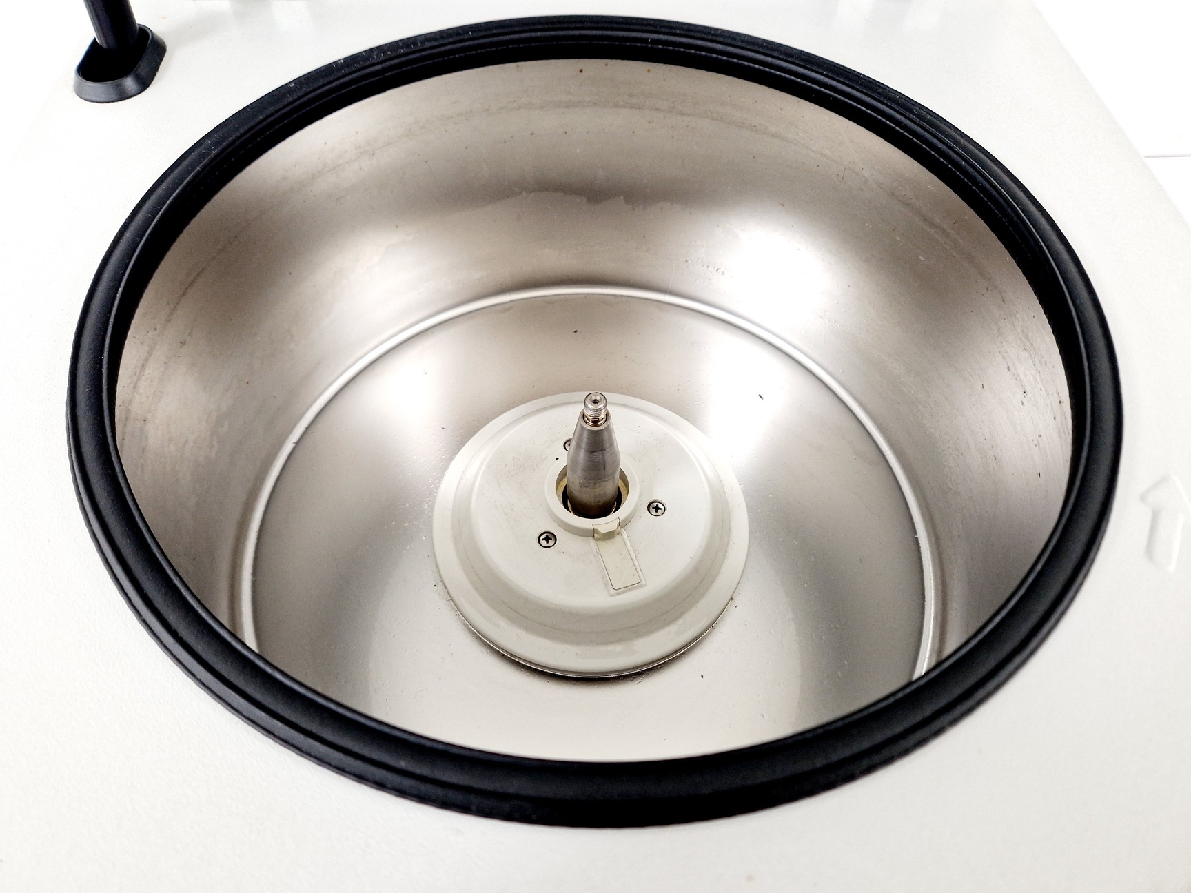 Image of Eppendorf BenchTop Centrifuge 5804 Spares/Repair Lab
