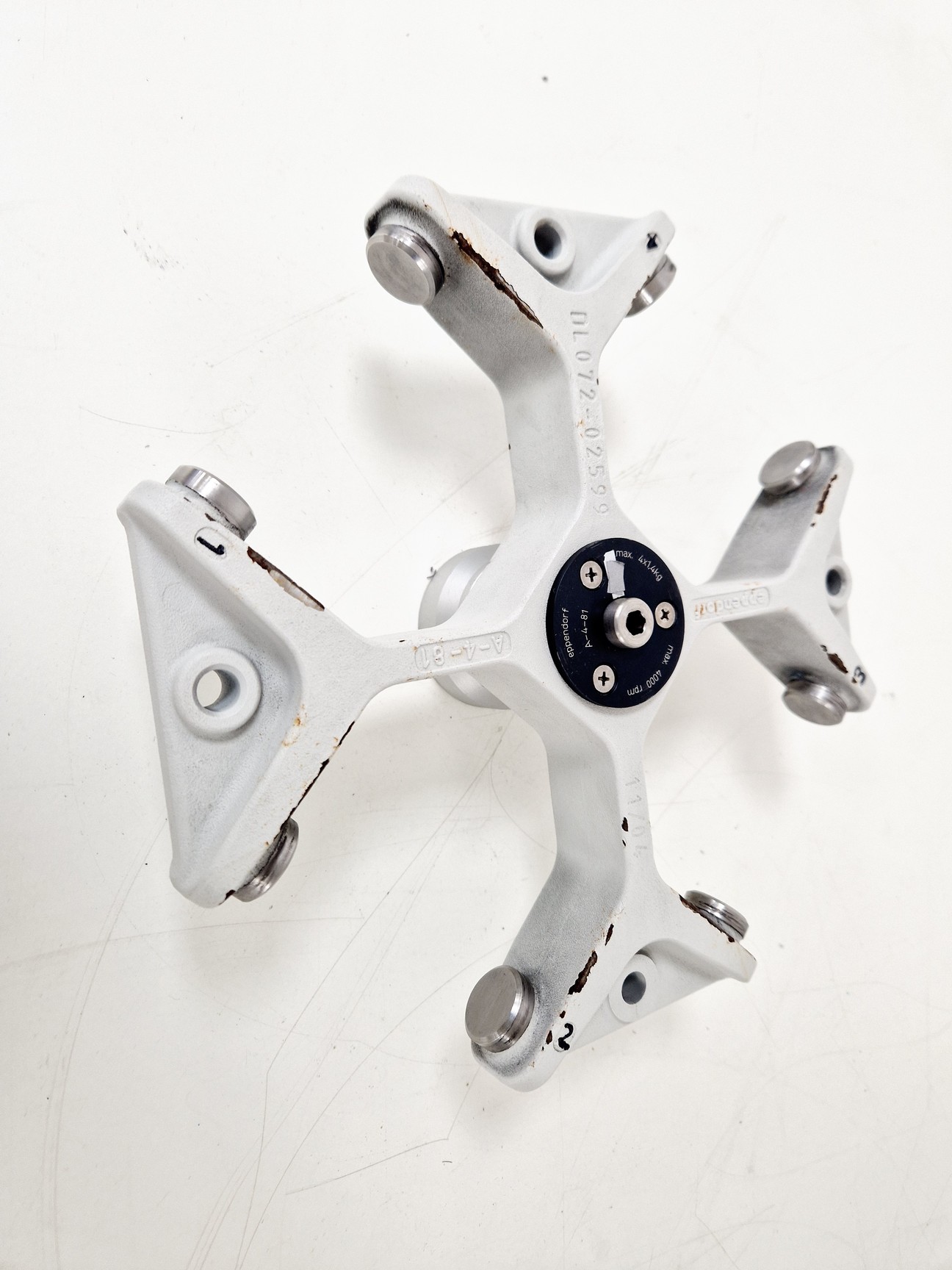 Image of Eppendorf 5810R BenchTop Centrifuge Spares/Repair Lab