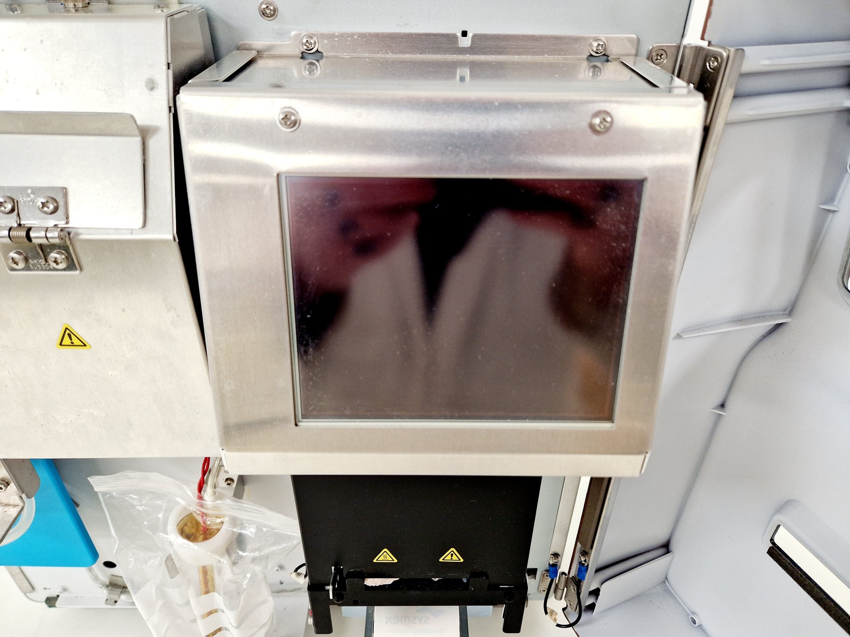 Image of Sysmex XP-300 Automated Hematology Analyser Lab