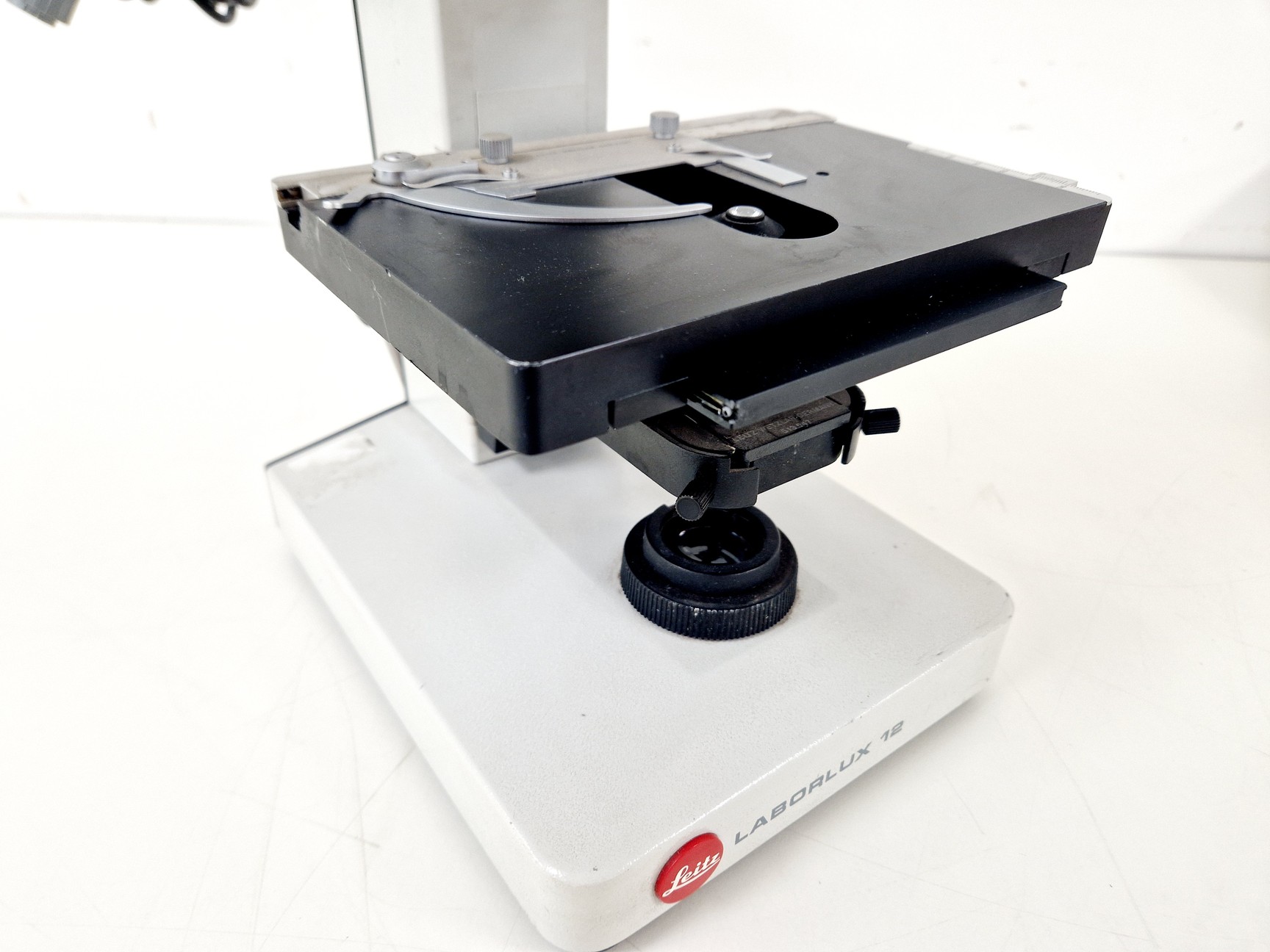 Image of Leitz Laborlux 12 Binocular Microscope w/ 4 x Objectives Spares/Repair Lab