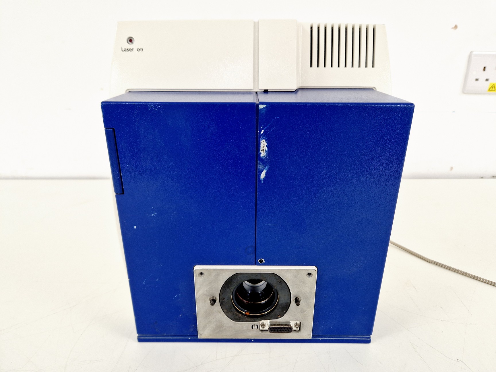Image of Zeiss Axiovert M 100 Microscope System with LSM510 META & Lasos Laser Setup Lab