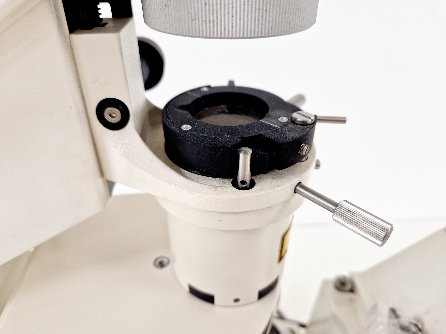 Image of Zeiss Axiovert M 100 Microscope System with LSM510 META & Lasos Laser Setup Lab