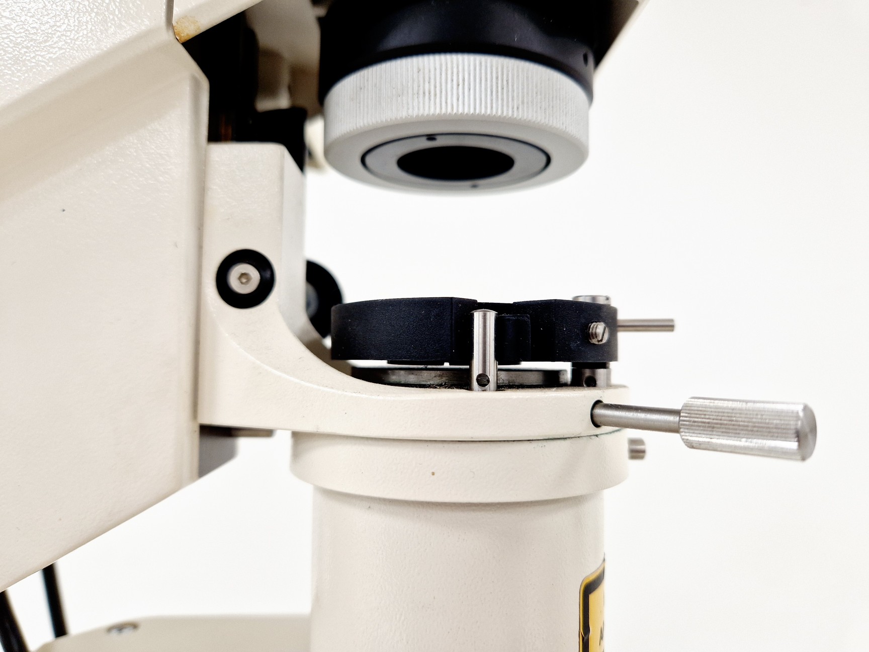 Image of Zeiss Axiovert M 100 Microscope System with LSM510 META & Lasos Laser Setup Lab