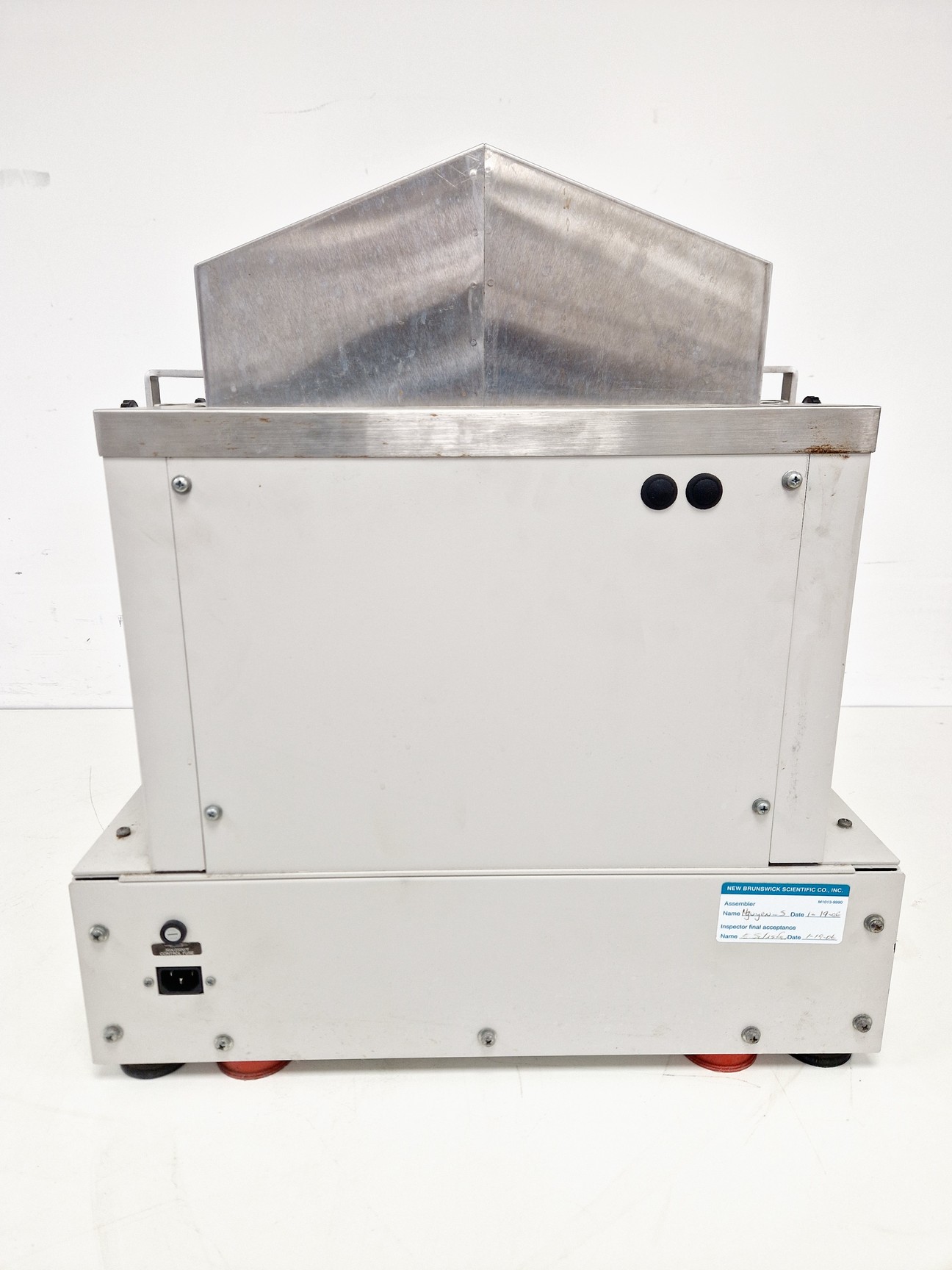 Image of New Brunswick Water Bath Shaker  Model - Classic C76 Spares/Repair Lab