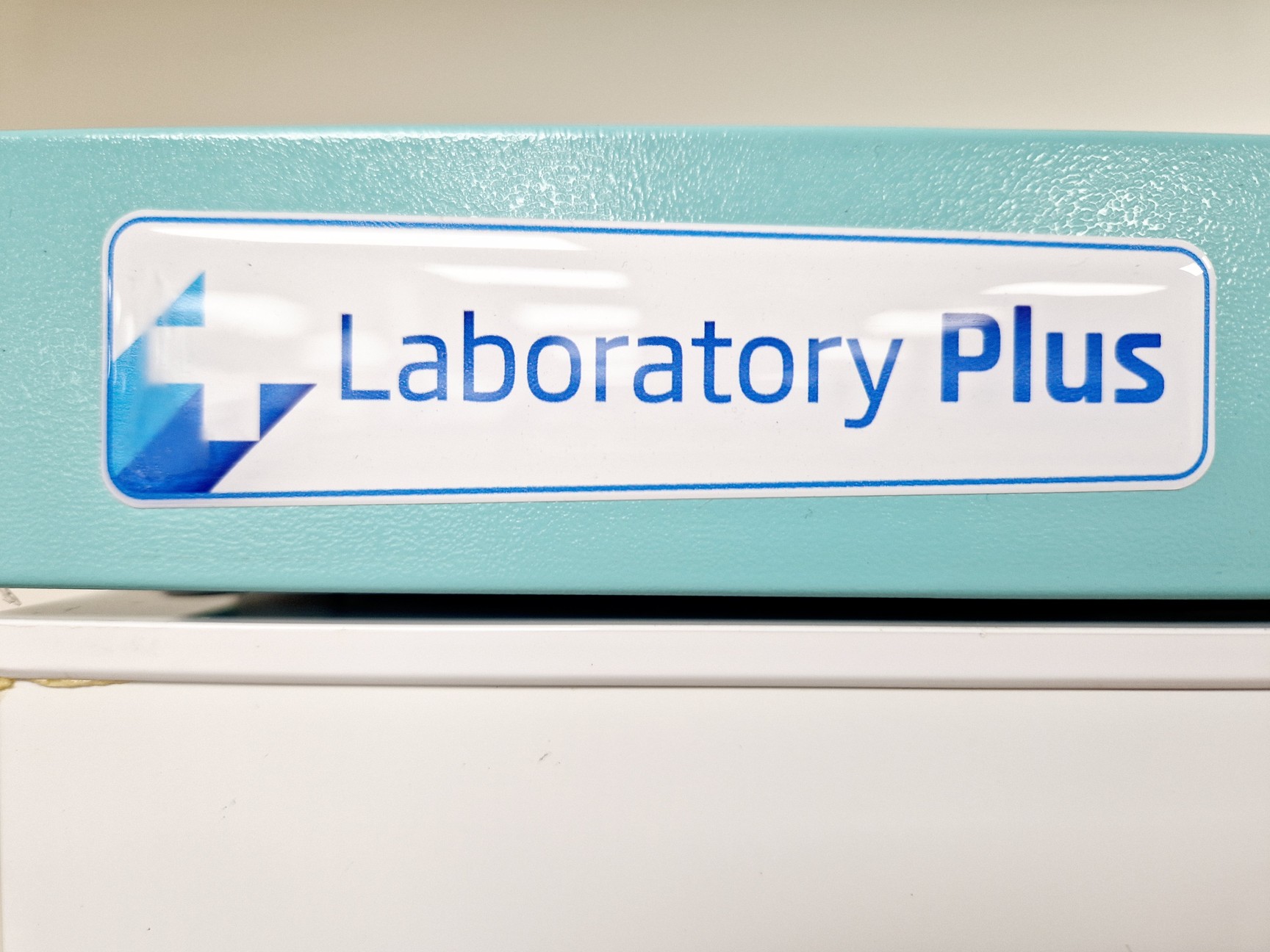 Image of LEC Model Medical LSFSF312BT Laboratory Freezer 