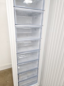 Thumbnail image of LEC LSFSF312BT Laboratory Medical Freezer