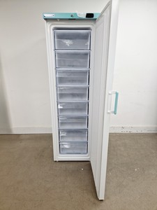 Thumbnail image of LEC LSFSF312BT Laboratory Medical Freezer