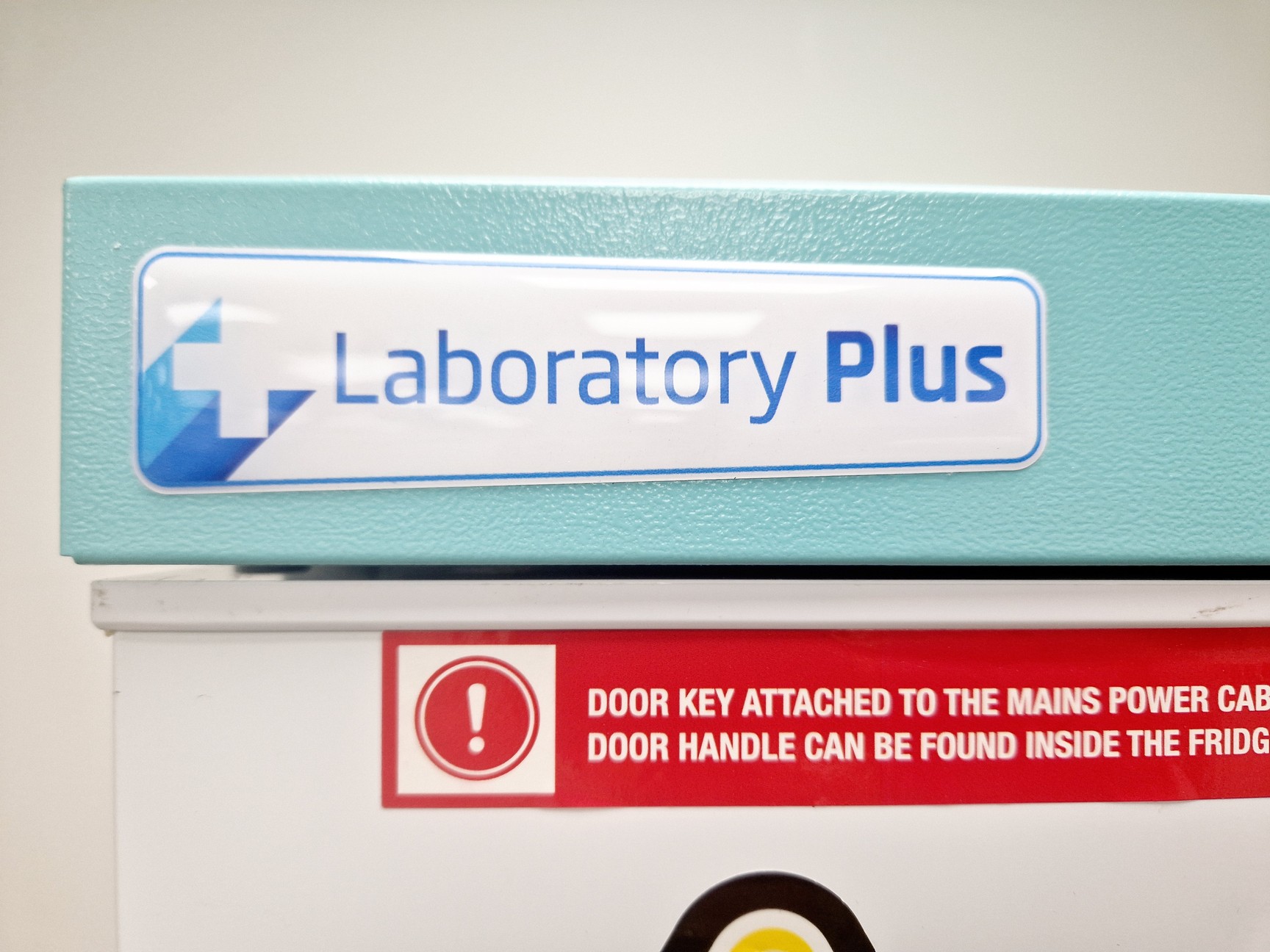 Image of LEC Medical LSFSF312BT Laboratory Freezer Lab