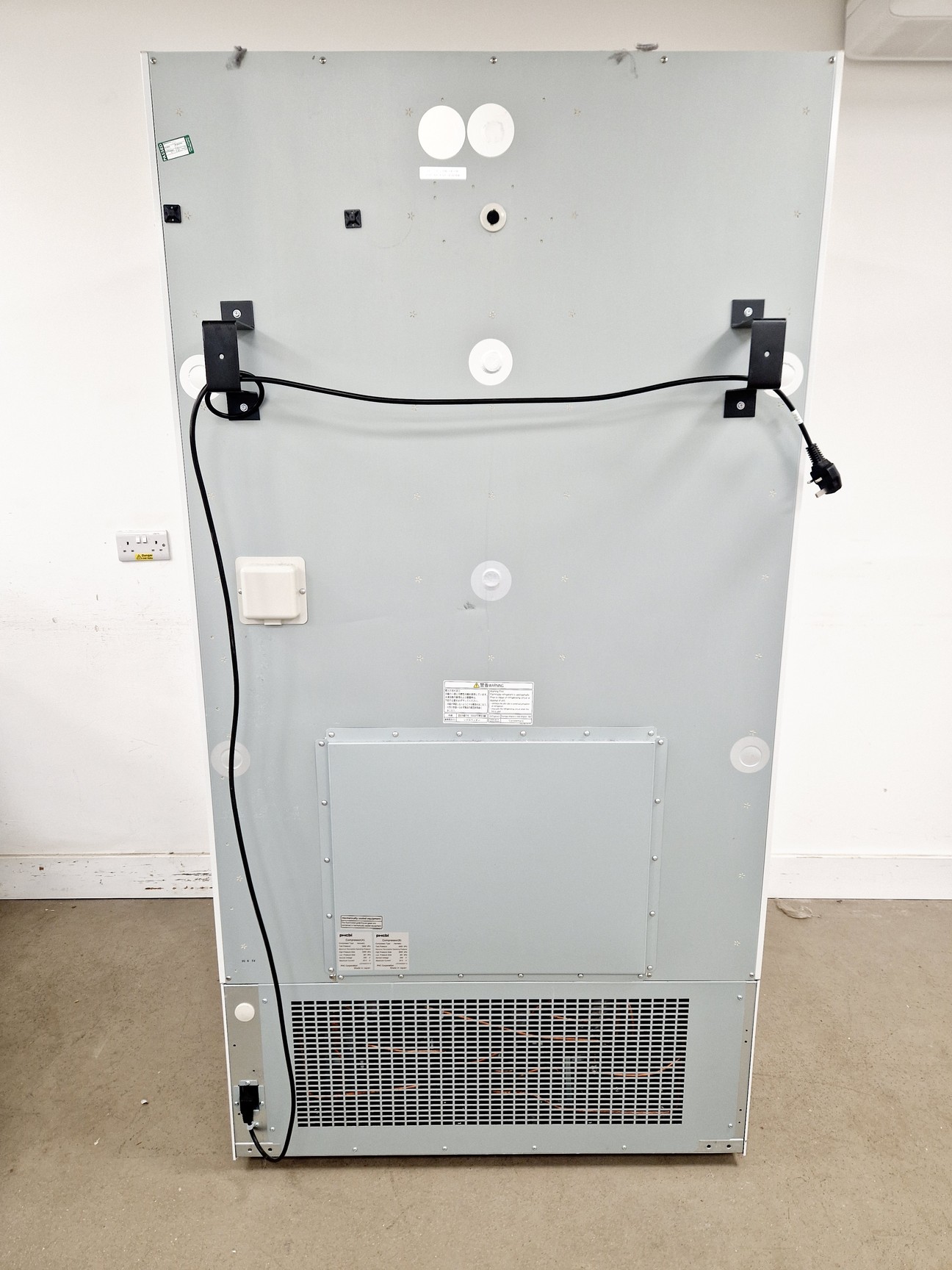 Image of PHCBI MDF-DU702VX-PE Twin Guard -86ºc ULT Freezer Lab