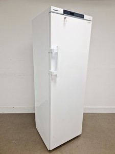 Image of Leibherr Mediline LKV Type. 3910 Fridge Lab