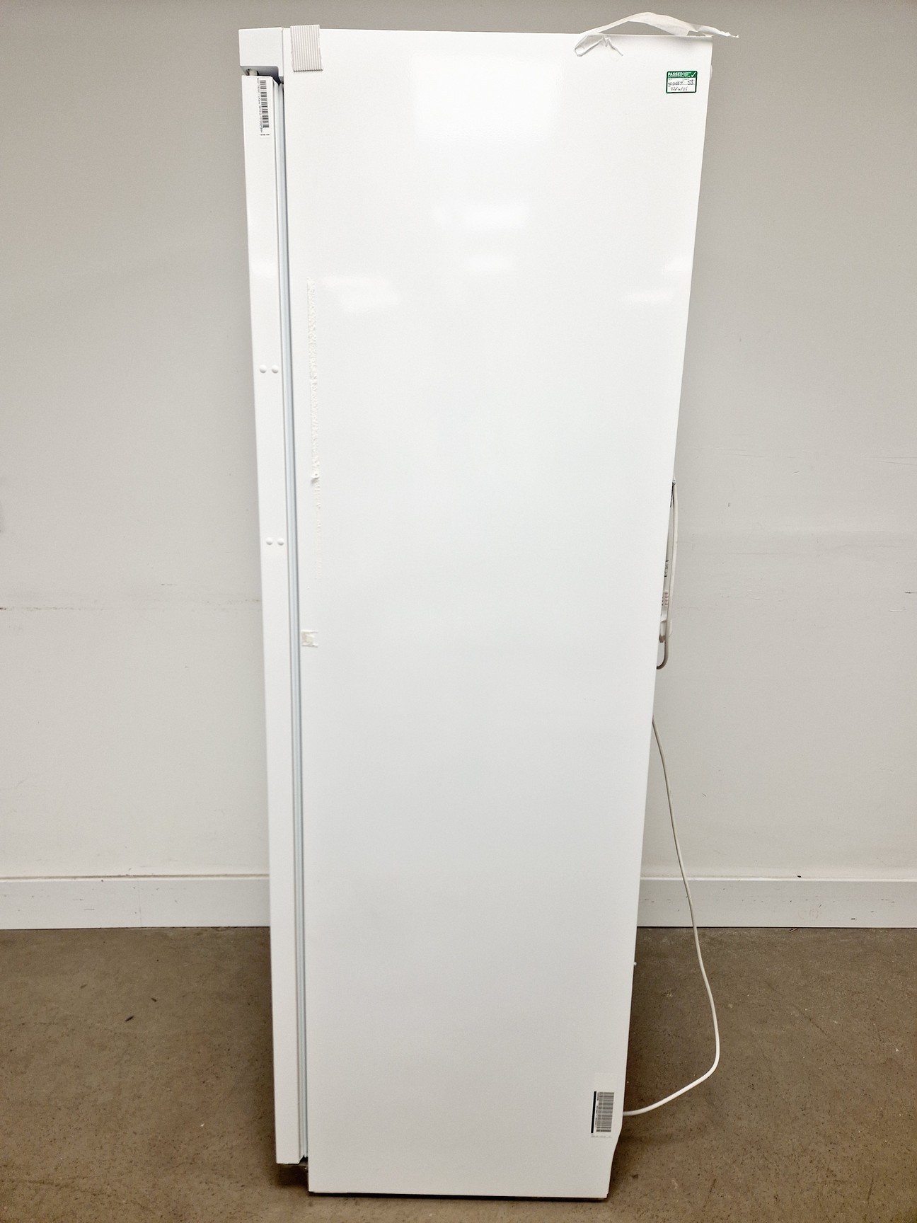 Image of Leibherr Mediline LKV Type. 3910 Fridge Lab