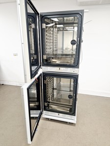 Thumbnail image of MCO-170AICUVD-PE Double Stacked Co2 Laboratory Incubator 